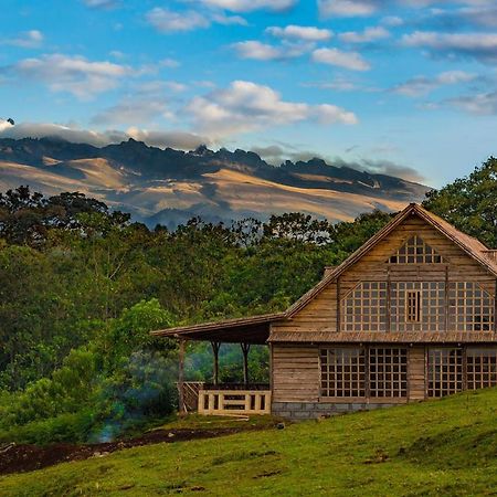 Castle Forest Lodge Mount Kenya National Park Esterno foto